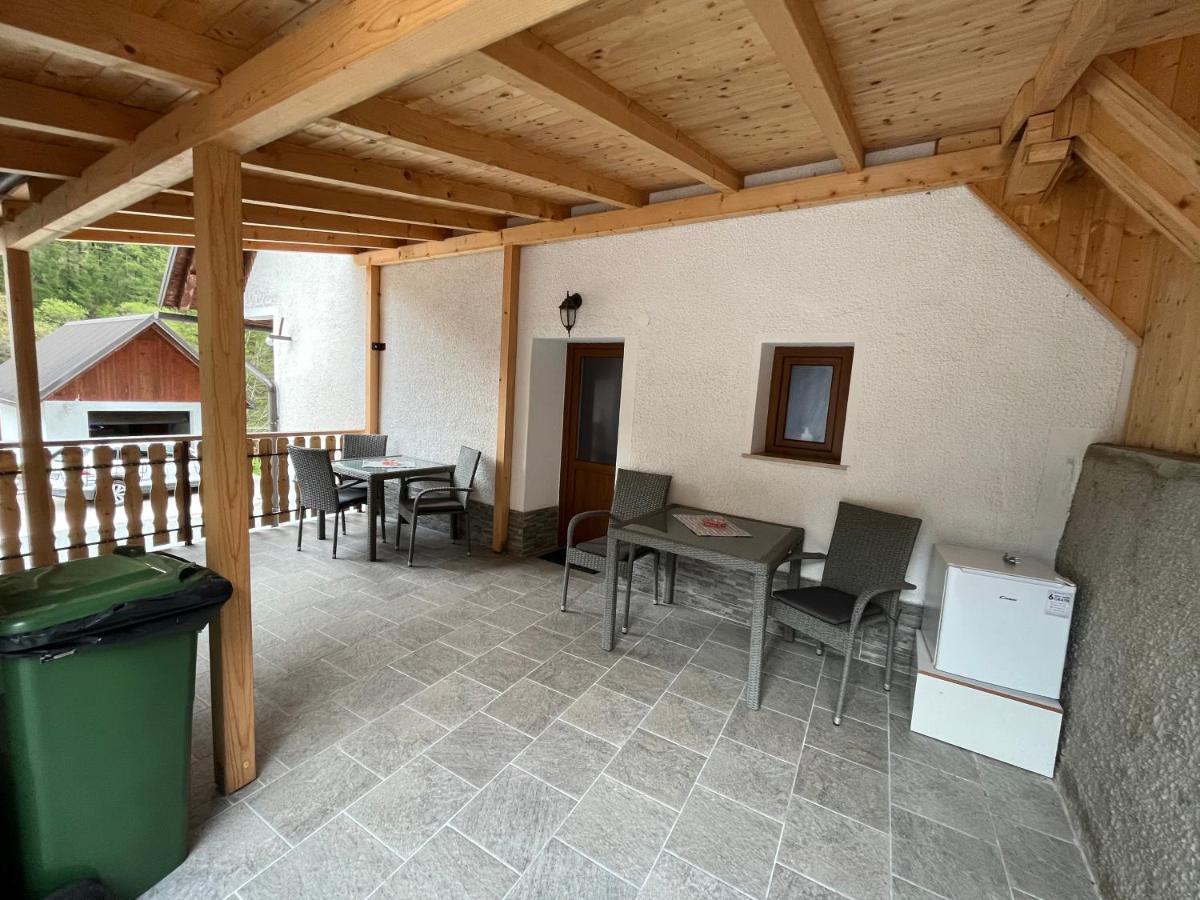 Apartmaji In Sobe Cuder Soča Extérieur photo
