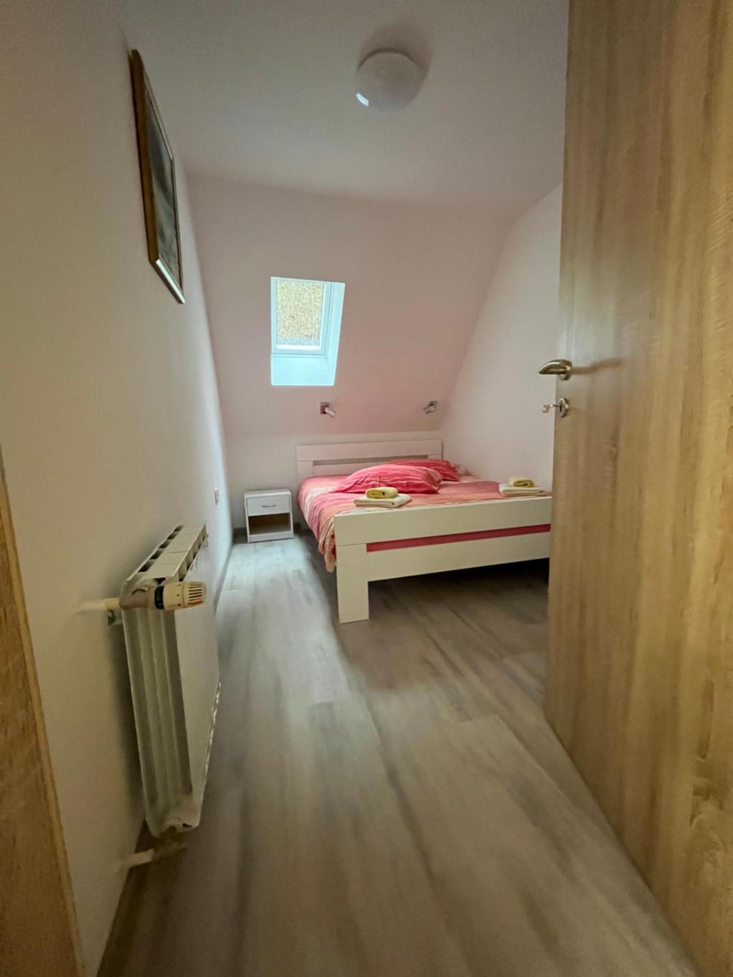 Apartmaji In Sobe Cuder Soča Chambre photo